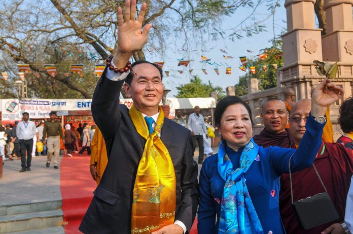Tran_Dai_Quang with his wife Nguyen Thi Hien in bihar