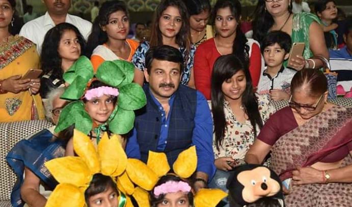 manoj tiwari and shubhi sharma attended kids summer camp