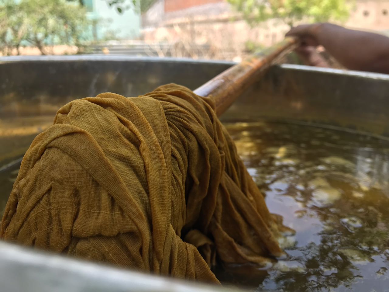 khadi paiting process with colors of flowers