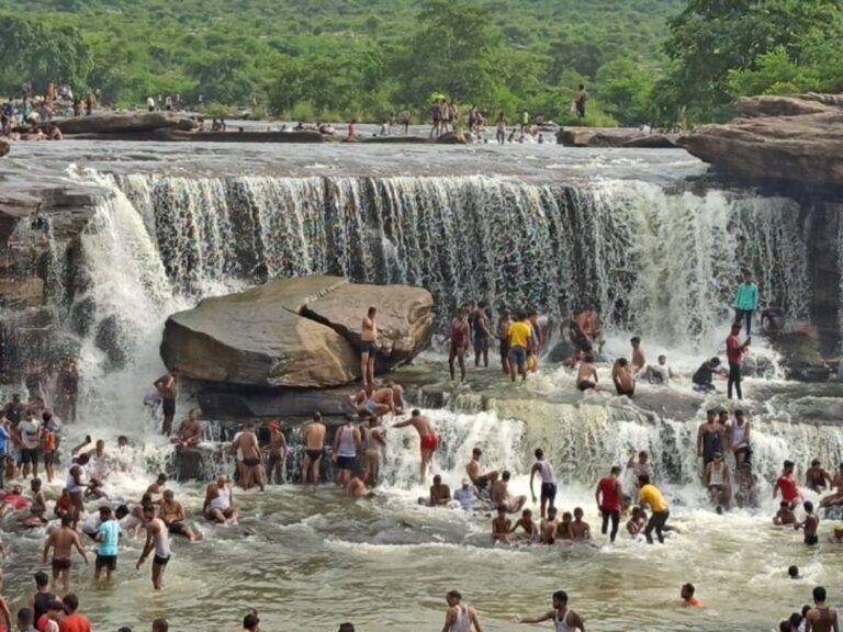 मंझर कुंड: बिहार का प्राकृतिक और धार्मिक धरोहर